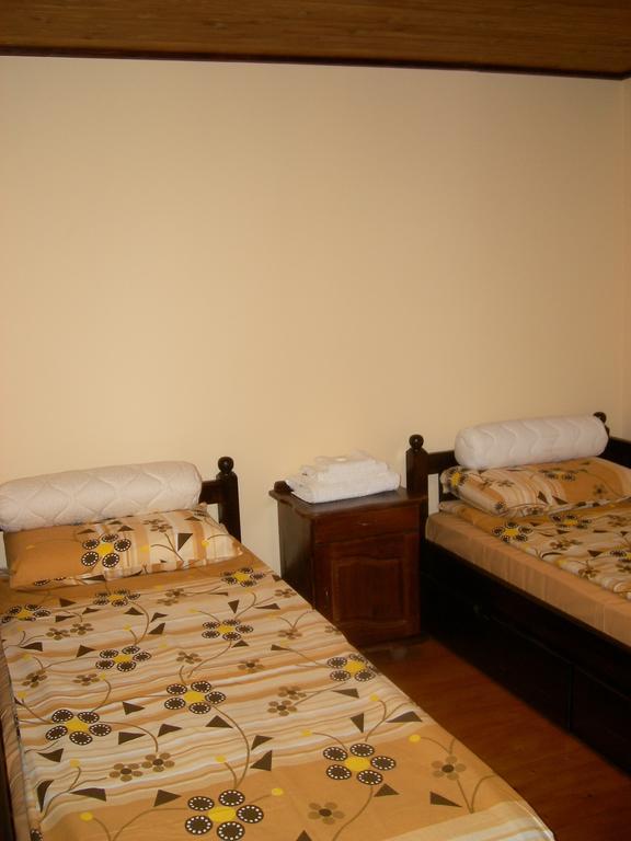 Sinabovite Houses Hotel Badevtsi Kamer foto