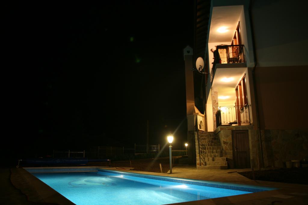 Sinabovite Houses Hotel Badevtsi Kamer foto